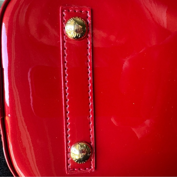 Louis Vuitton Alma red with LV all over gold hardware with two handles - Picture 8 of 10